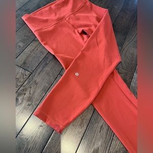 Lululemon Wunder Train 25inch in Terra Orange - Size 10